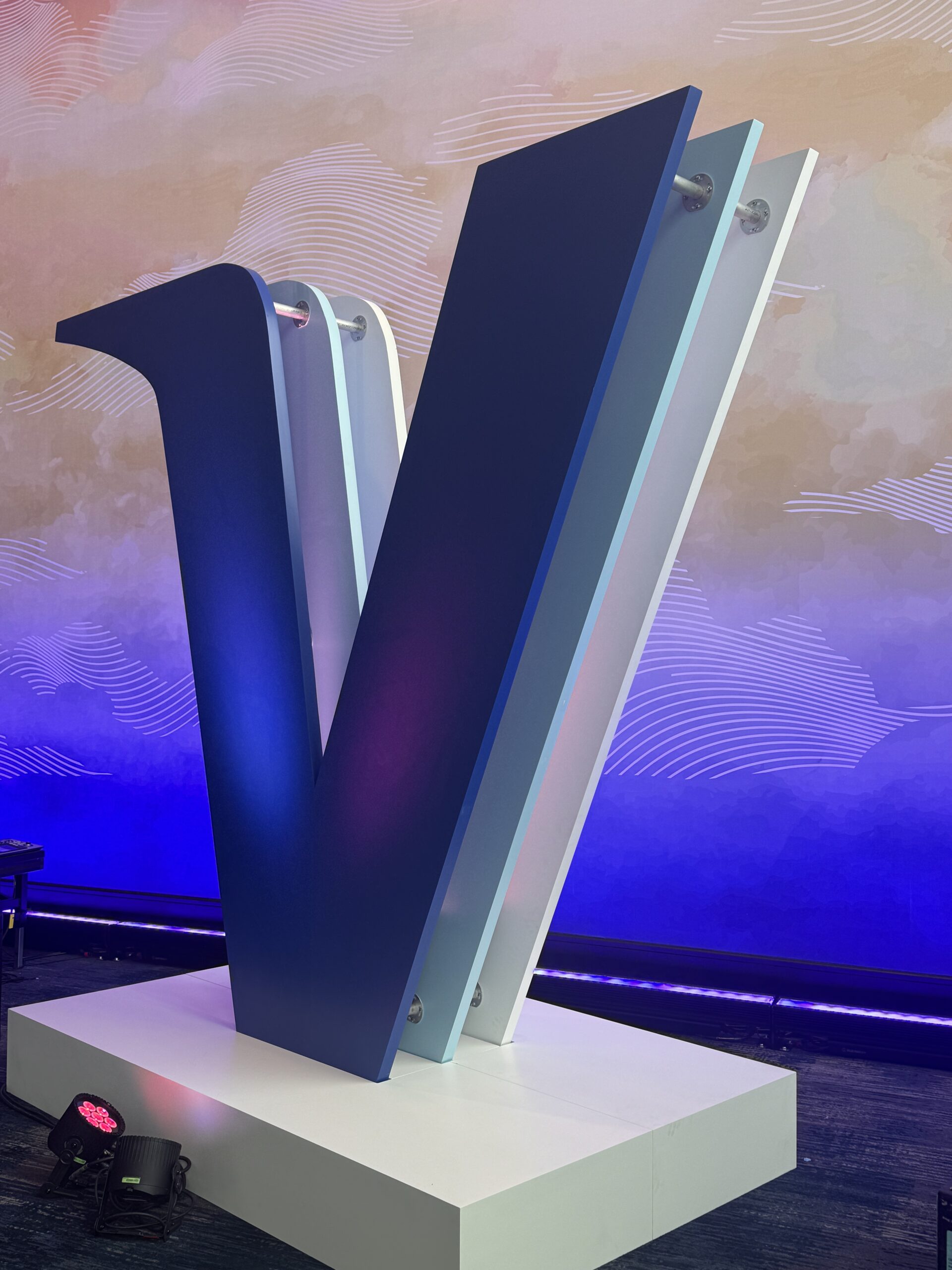 Event Branding With Modern Event Rental 1 event branding rentals