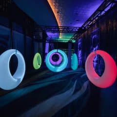 led swings 3