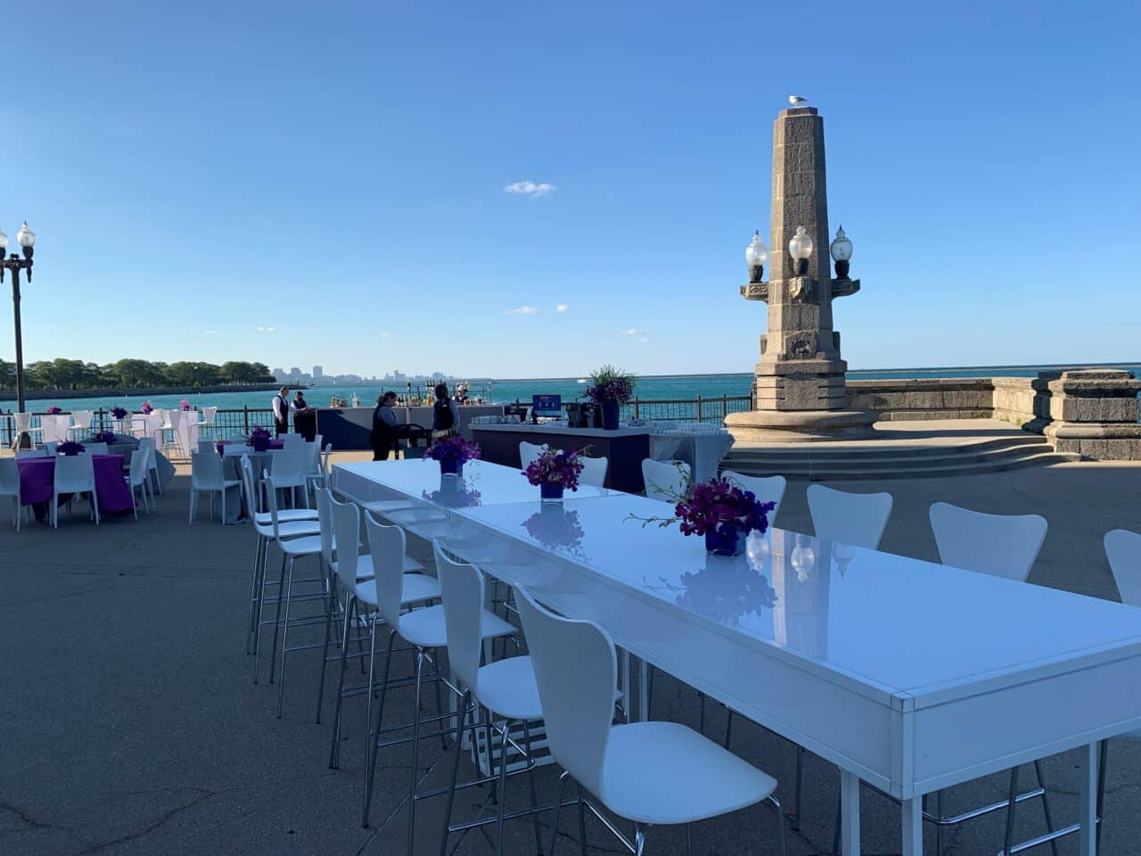 Large Scale Event Furniture Rental: How to Handle High-Volume Events Efficiently 2 large scale event furniture rental