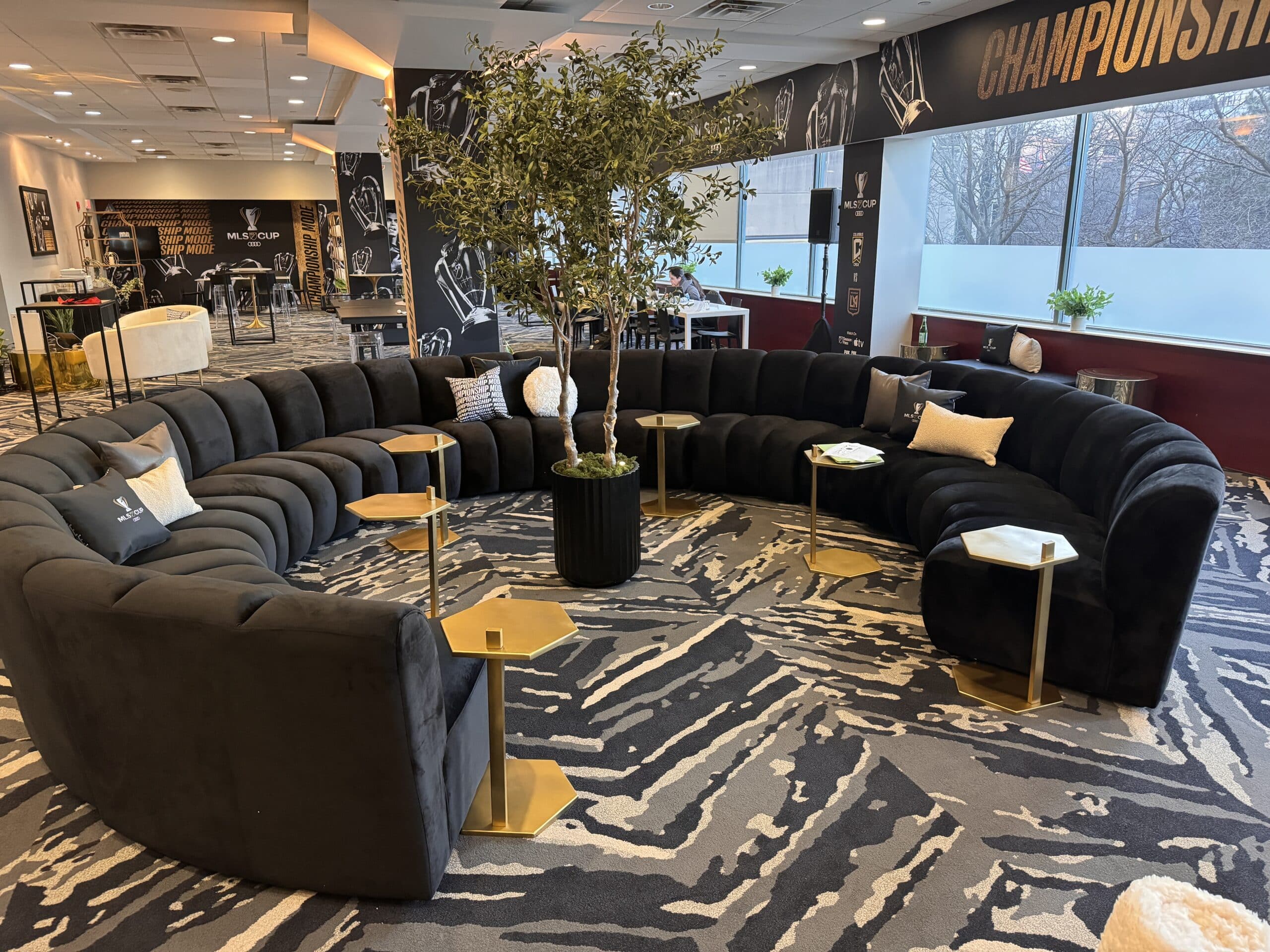 Black Modular Curved Sectional