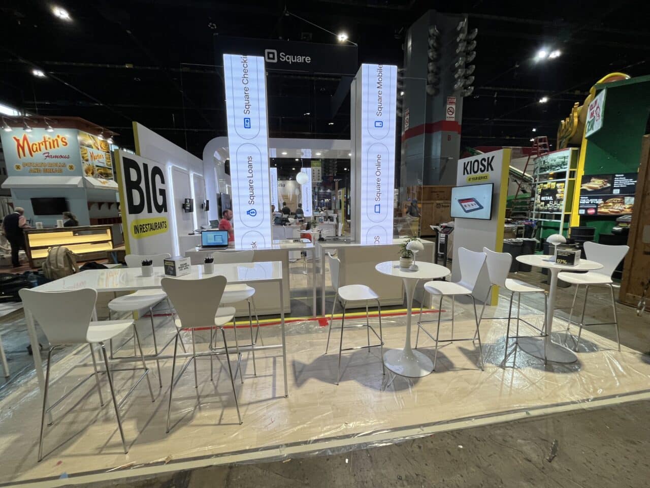 indianapolis trade show furniture rentals