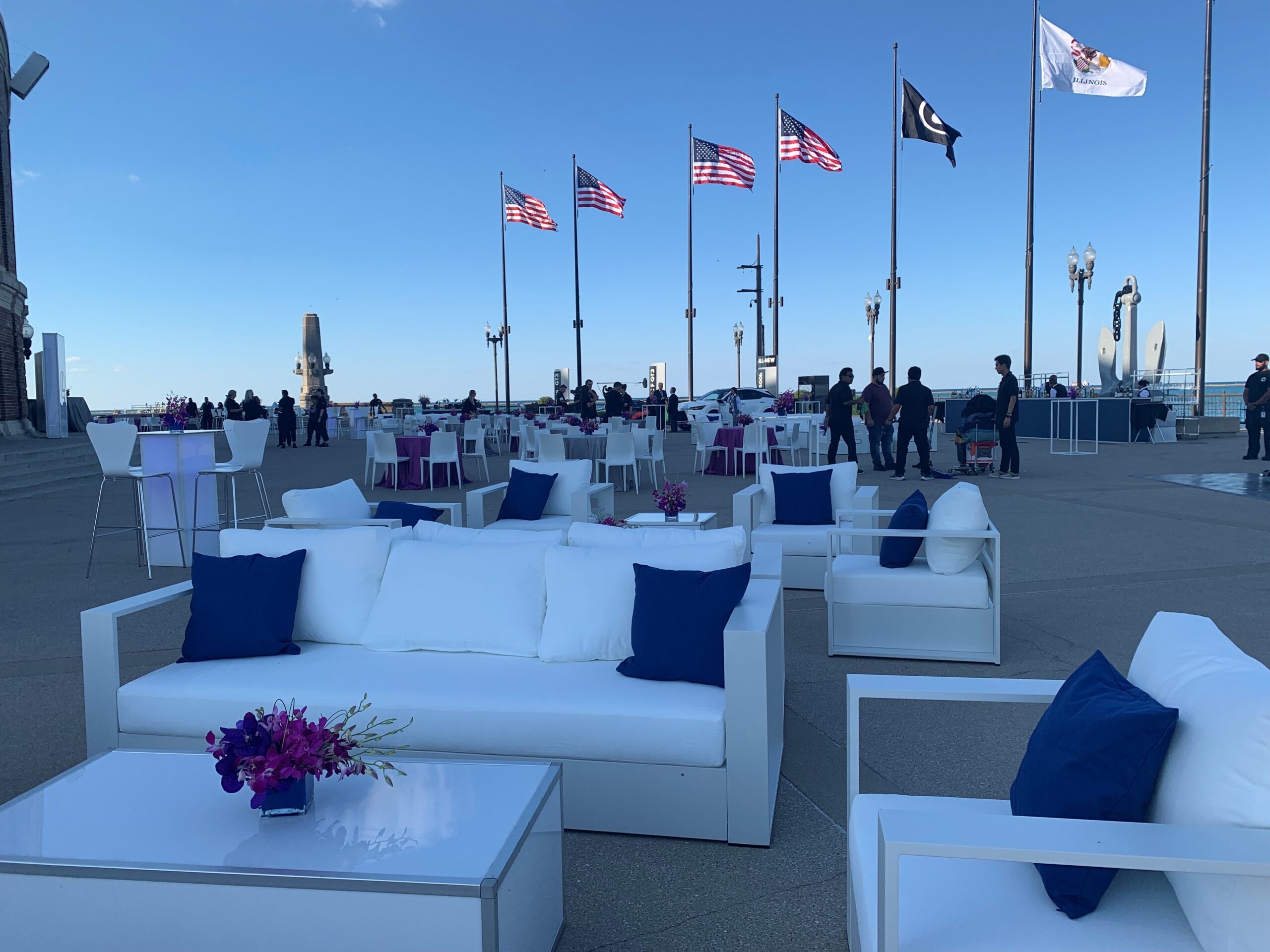 EVENT LOUNGE OUTDOOR IMAGE NAVY PIER 1 scaled